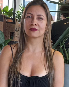 43 Year Old Medellin, Colombia Woman